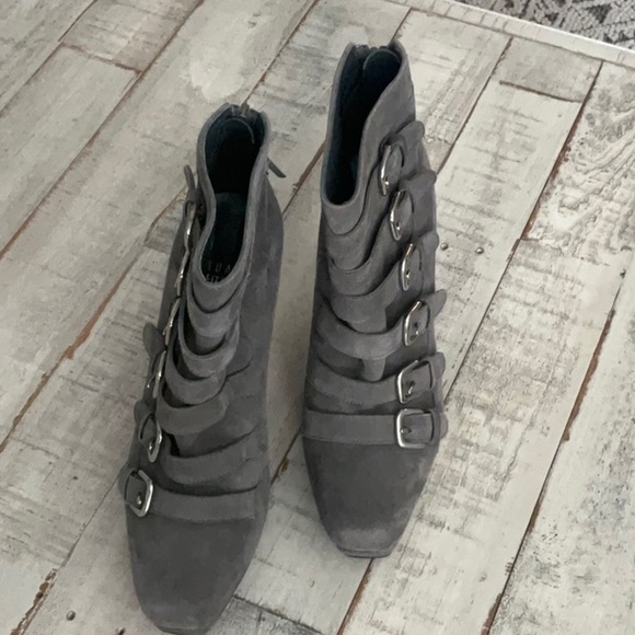 NWOT Stuart Weitzman Stiletto Boots - Picture 2 of 8